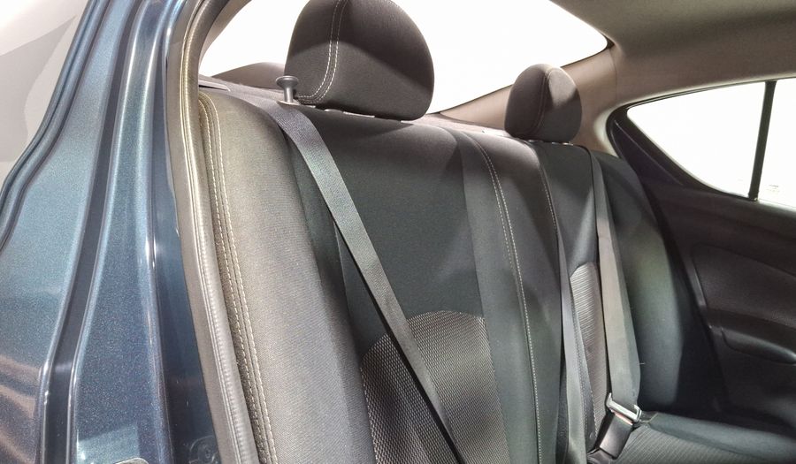 Nissan Versa 1.6 ADVANCE Sedan 2017