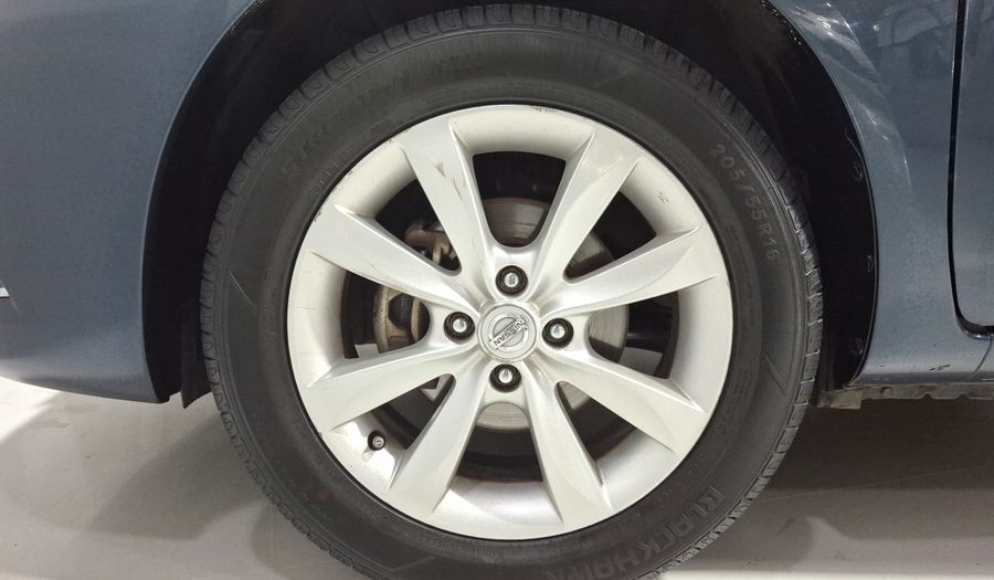 Nissan Versa 1.6 ADVANCE Sedan 2017