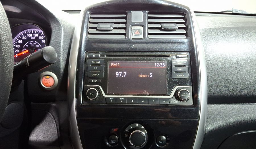 Nissan Versa 1.6 ADVANCE Sedan 2017