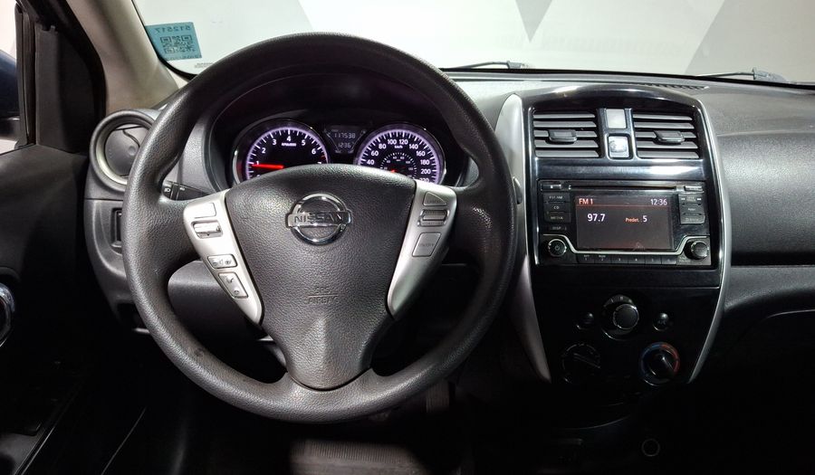 Nissan Versa 1.6 ADVANCE Sedan 2017
