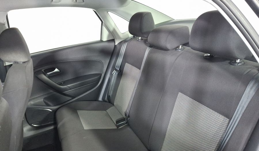 Volkswagen Vento 1.6 STARTLINE TIPTRONIC Sedan 2018