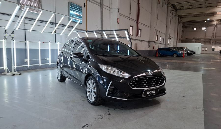 Ford Fiesta Kinetic Design 1.6 SE PLUS Hatchback 2018