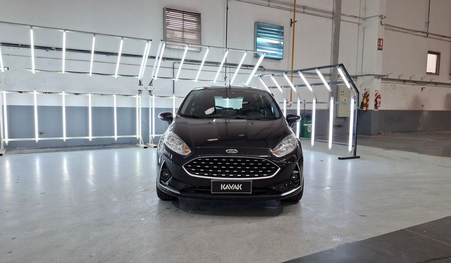 Ford Fiesta Kinetic Design 1.6 SE PLUS Hatchback 2018