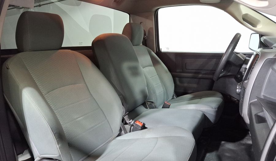 Ram 1500 3.6 CREW CAB SLT TRABAJO 4X2 V6 8 AUTO Pickup 2020