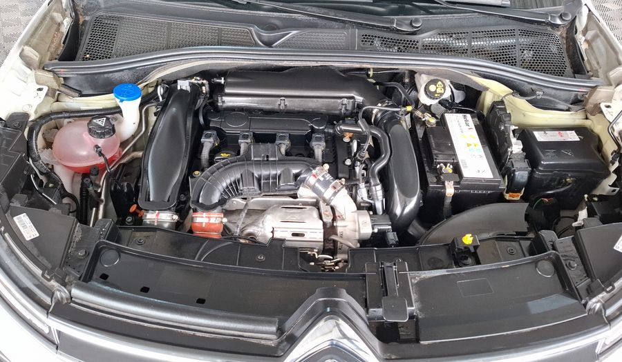 Citroen C4 Cactus 1.6 THP 165 SHINE AUTO Hatchback 2024