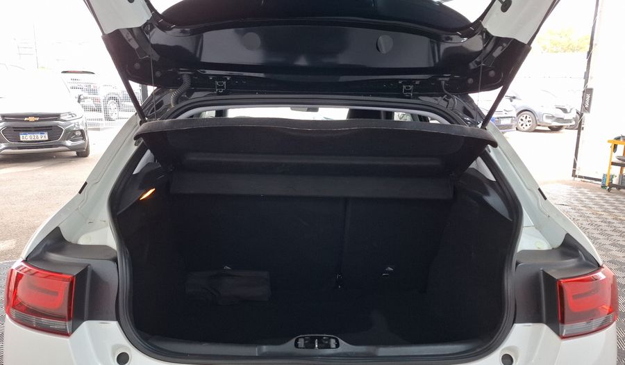 Citroen C4 Cactus 1.6 THP 165 SHINE AUTO Hatchback 2024