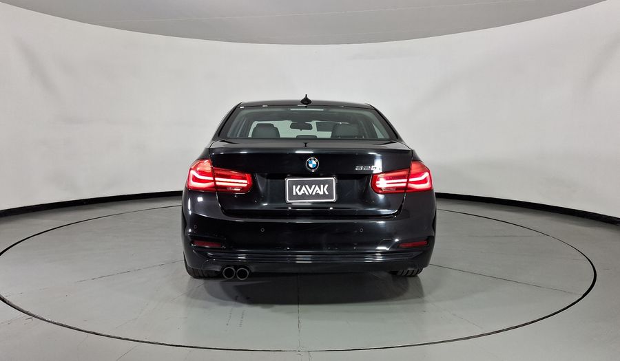 Bmw Serie 3 2.0 320IA SPORT LINE AUTO Sedan 2017