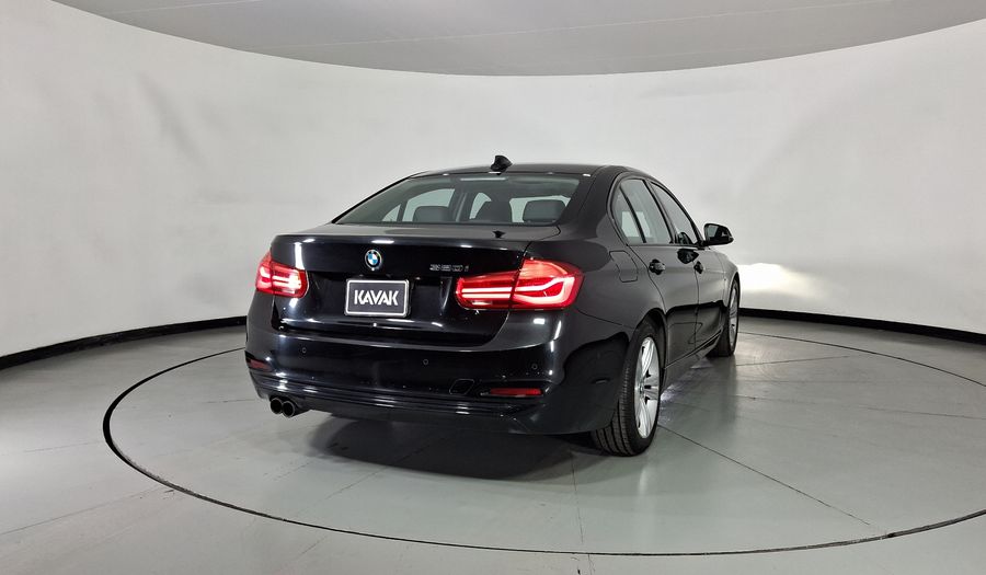 Bmw Serie 3 2.0 320IA SPORT LINE AUTO Sedan 2017
