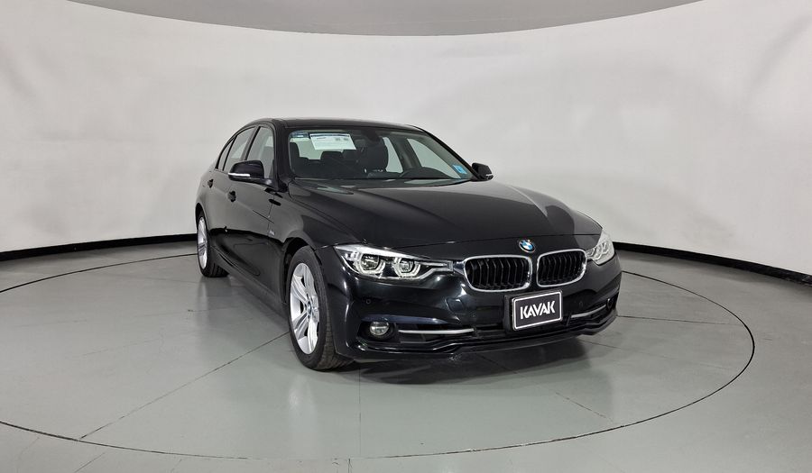 Bmw Serie 3 2.0 320IA SPORT LINE AUTO Sedan 2017