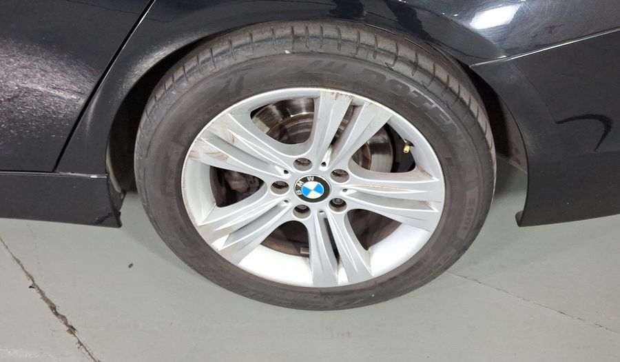 Bmw Serie 3 2.0 320IA SPORT LINE AUTO Sedan 2017