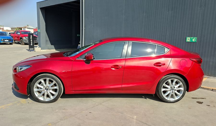 Mazda 3 2.5 AUTO SKYACTIV-G GT A. BOSE Sedan 2017