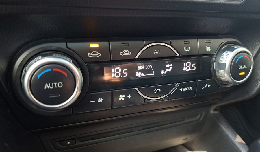 Mazda 3 2.5 AUTO SKYACTIV-G GT A. BOSE Sedan 2017