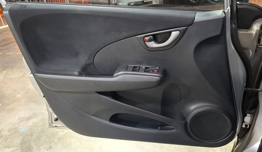 Honda Fit 1.5 EX MT Hatchback 2009