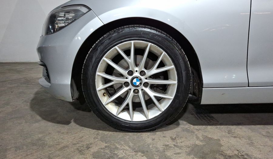 Bmw Serie 1 1.6 120IA Hatchback 2016