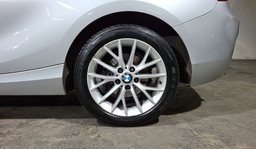 Bmw Serie 1 1.6 120IA Hatchback 2016
