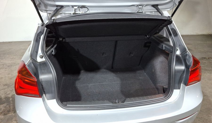 Bmw Serie 1 1.6 120IA Hatchback 2016