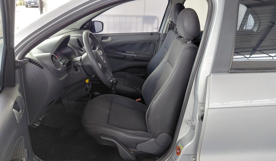 Volkswagen Gol Trend 1.6 TRENDLINE Hatchback 2015