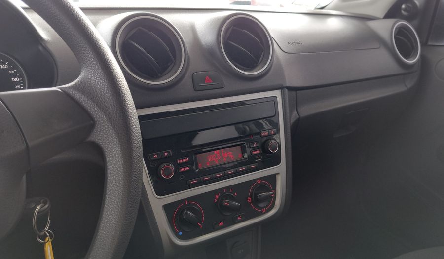 Volkswagen Gol Trend 1.6 TRENDLINE Hatchback 2015