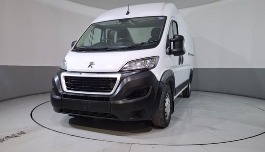 Peugeot • Manager