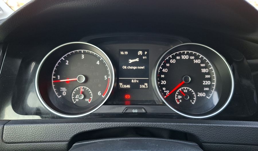Volkswagen Golf 2.0 TDI DSG COMFORTLINE Hatchback 2018