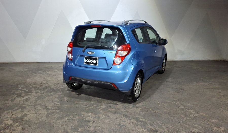 Chevrolet Spark 1.2 LTZ C MT Hatchback 2014