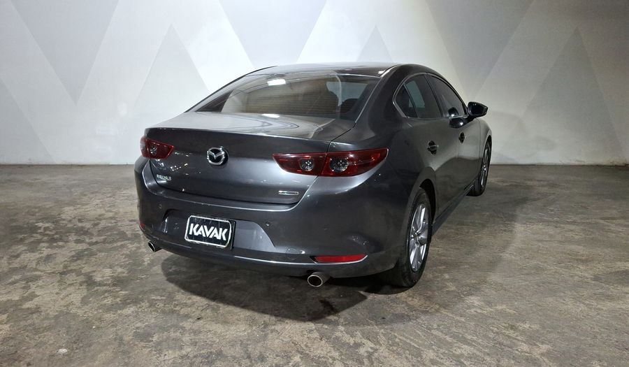 Mazda 3 2.5 I AUTO Sedan 2021