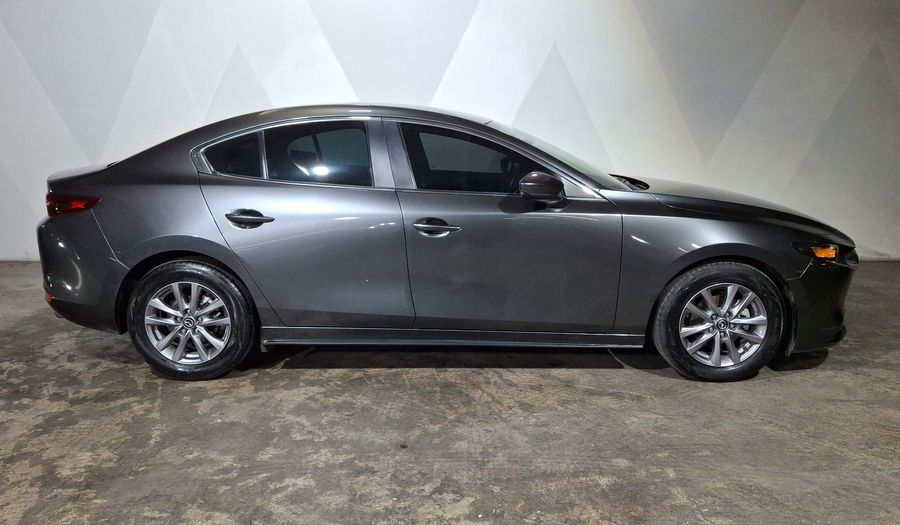 Mazda 3 2.5 I AUTO Sedan 2021