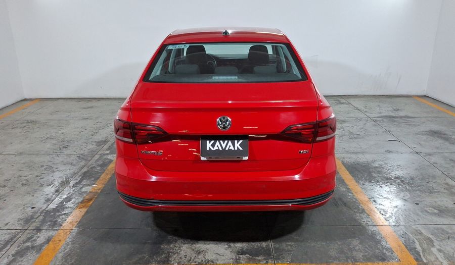 Volkswagen Virtus 1.6 COMFORTLINE AUTO Sedan 2022