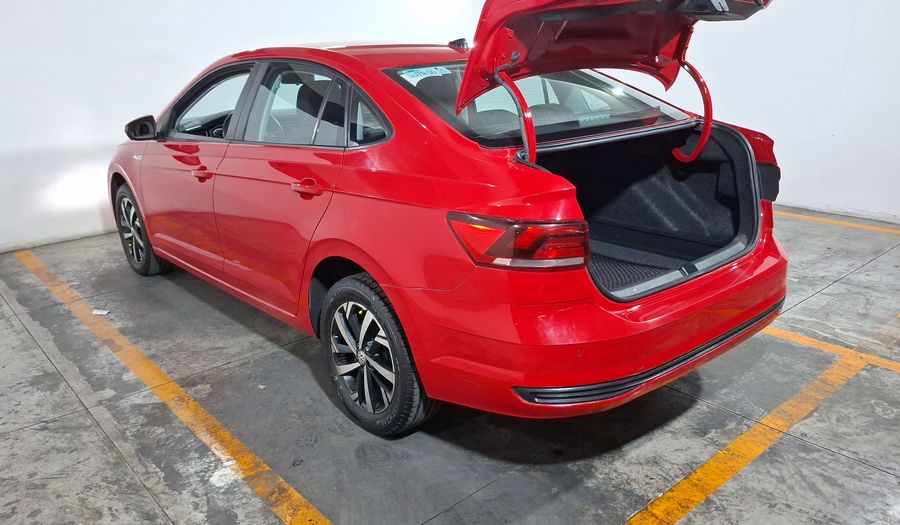 Volkswagen Virtus 1.6 COMFORTLINE AUTO Sedan 2022