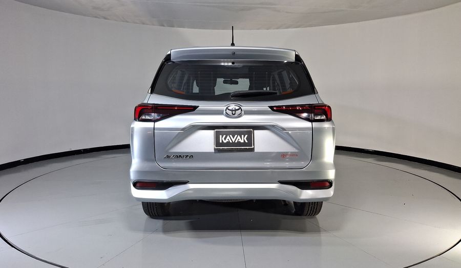 Toyota Avanza 1.5 XLE CVT Minivan 2022