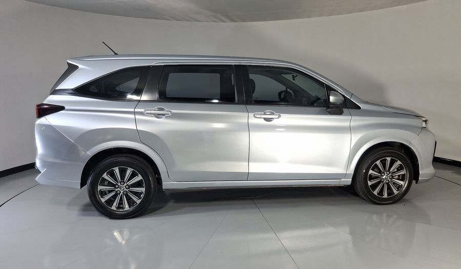 Toyota Avanza 1.5 XLE CVT Minivan 2022