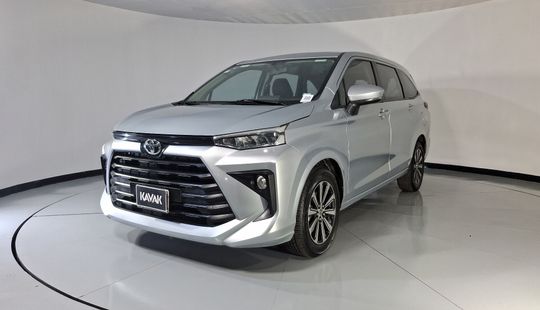 Toyota • Avanza