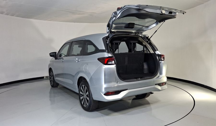 Toyota Avanza 1.5 XLE CVT Minivan 2022