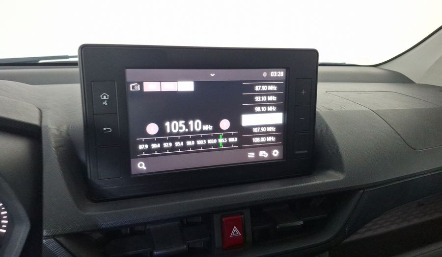 Toyota Avanza 1.5 XLE CVT Minivan 2022