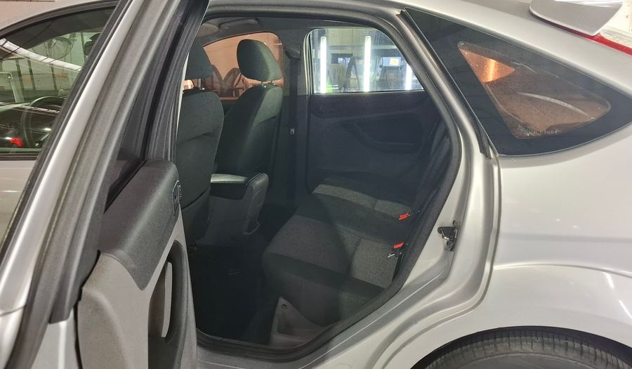 Ford Focus Ii 2.0L TREND Hatchback 2012