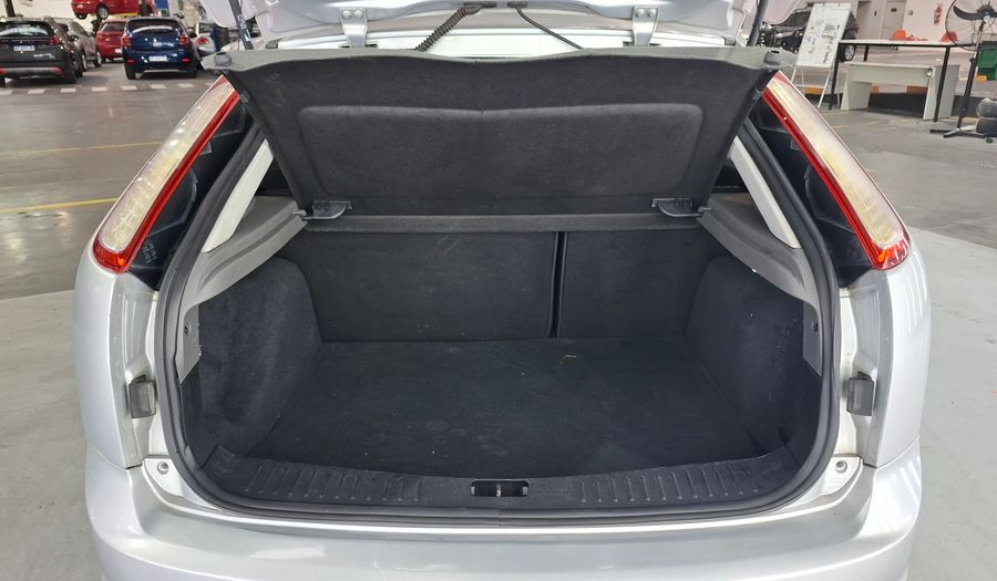 Ford Focus Ii 2.0L TREND Hatchback 2012