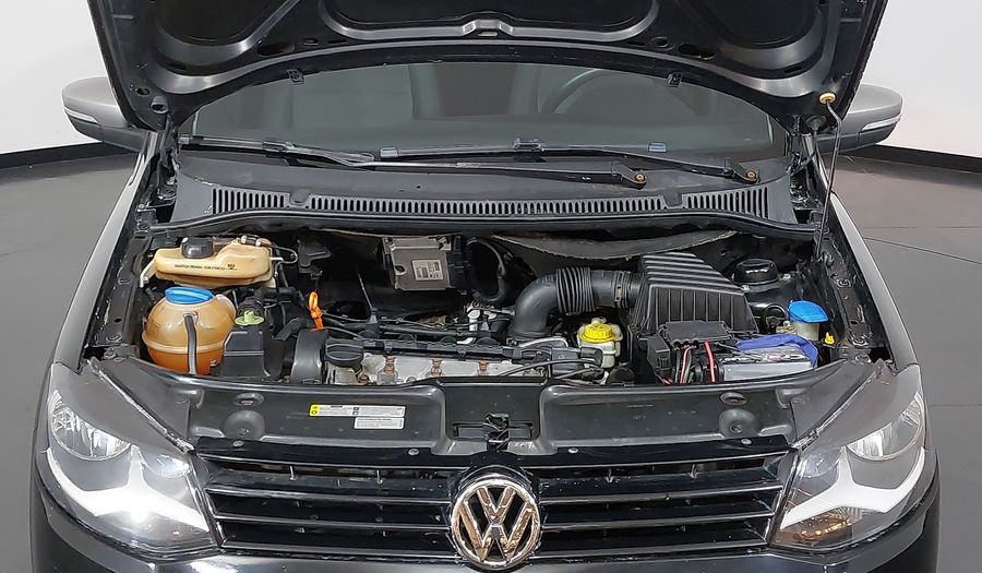 Volkswagen Fox 1.6 VHT TOTAL FLEX I-MOTION Hatchback 2013