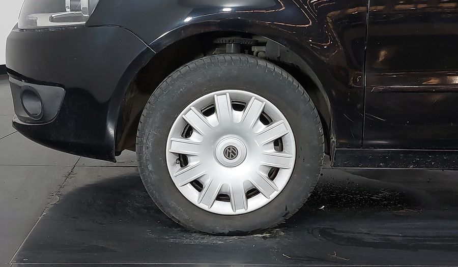 Volkswagen Fox 1.6 VHT TOTAL FLEX I-MOTION Hatchback 2013