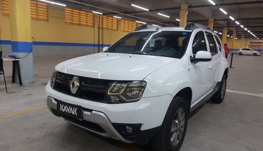 Renault • Duster