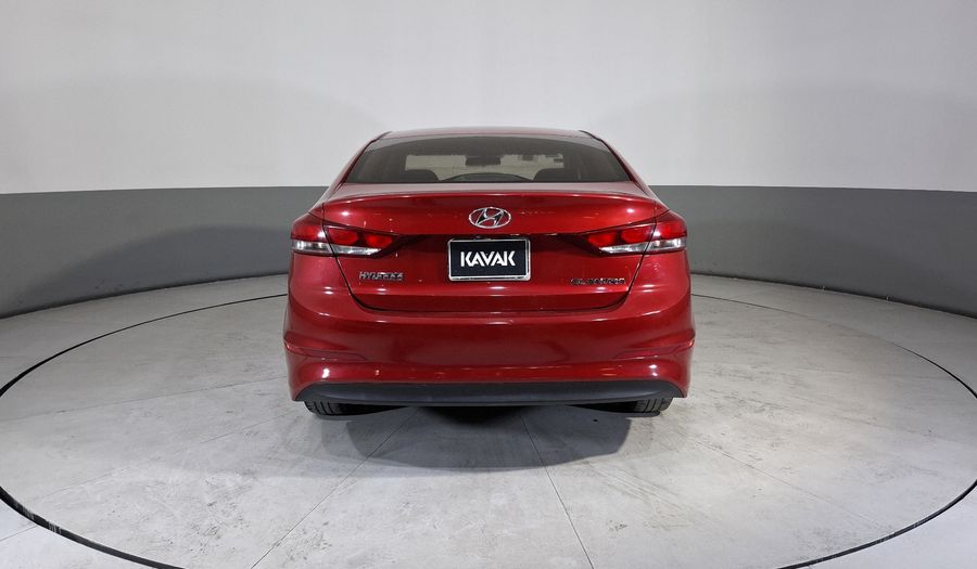 Hyundai Elantra 2.0 GLS AT Sedan 2017