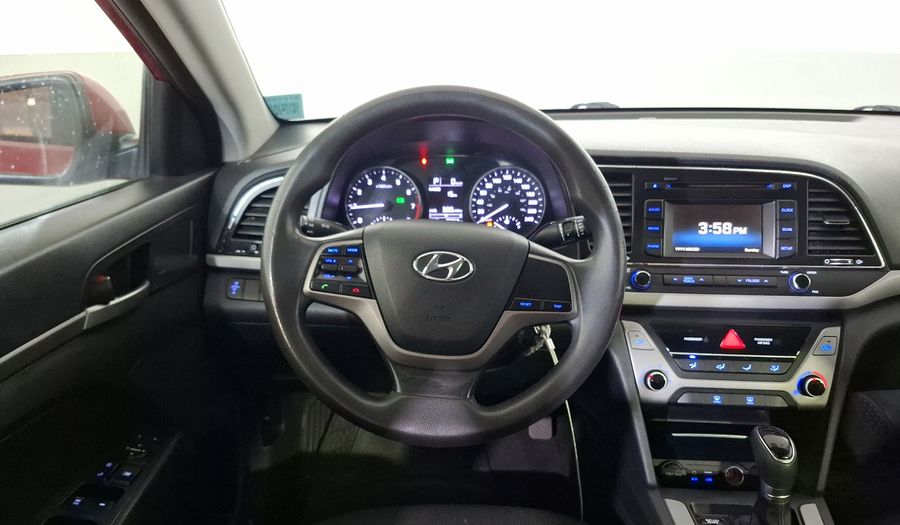 Hyundai Elantra 2.0 GLS AT Sedan 2017