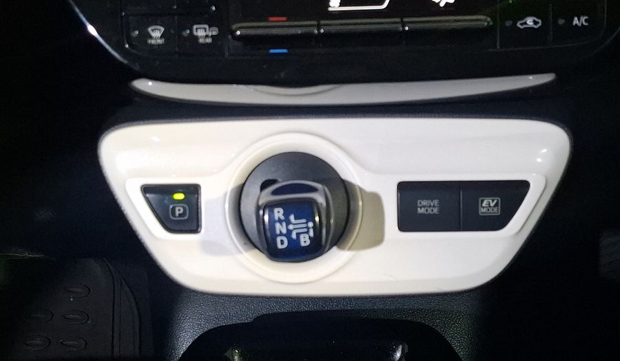 Toyota Prius 1.8 HYBRID BASE Hatchback 2018