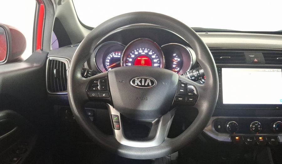 Kia Rio 1.6 EX MT Hatchback 2017