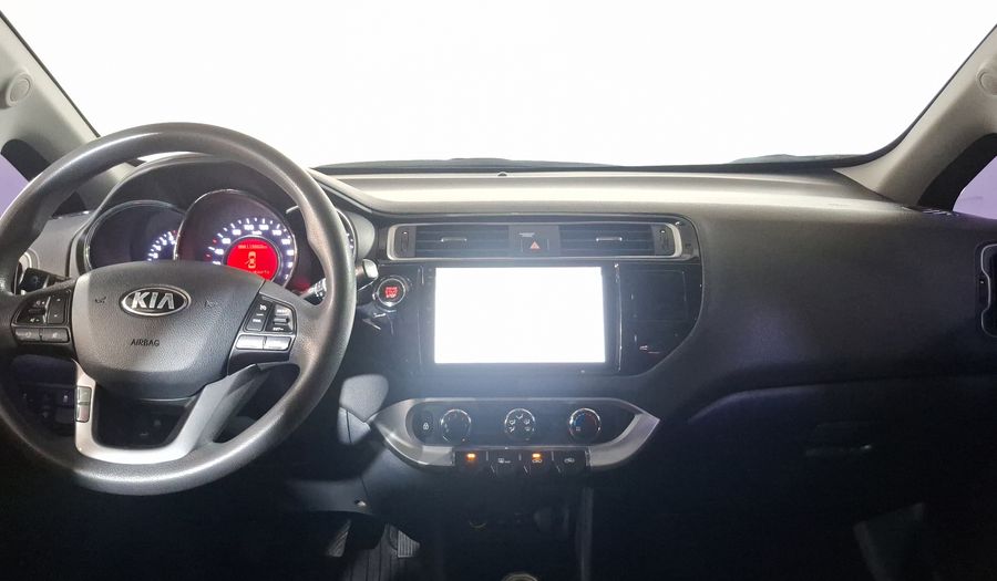 Kia Rio 1.6 EX MT Hatchback 2017