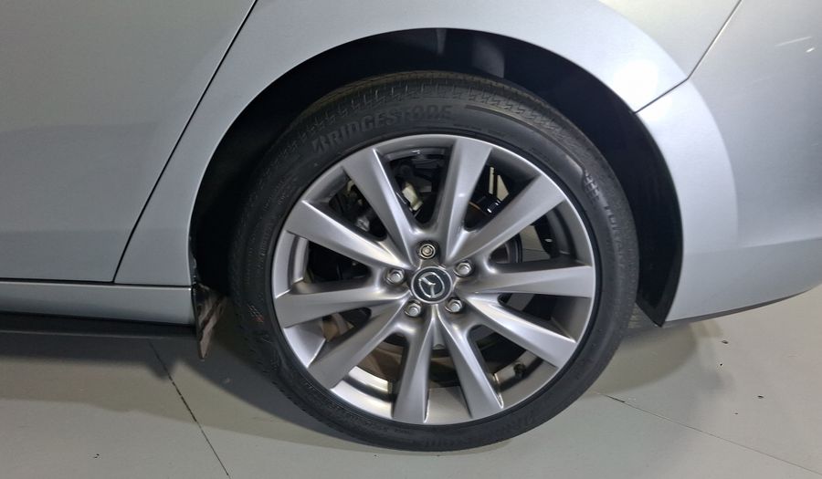 Mazda 3 2.5 I GRAND TOURING AUTO Sedan 2021