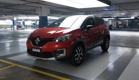 Renault • Captur