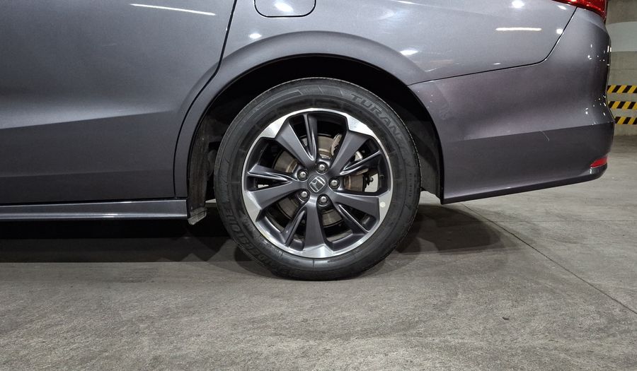 Honda Odyssey 3.5 TOURING AUTO Minivan 2022