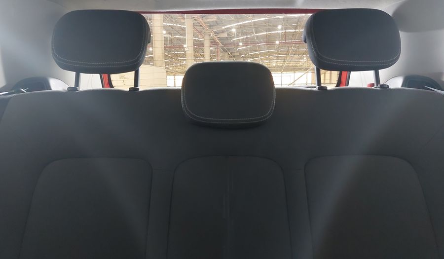 Fiat Punto 1.4 EVO FLEX ATTRACTIVE Hatchback 2014