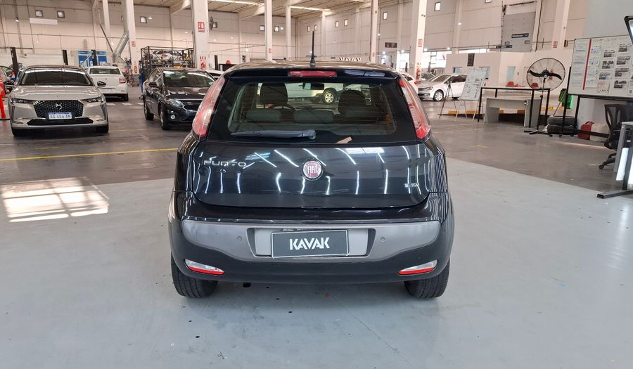 Fiat Punto 1.6 16V ESSENCE 5P Hatchback 2015