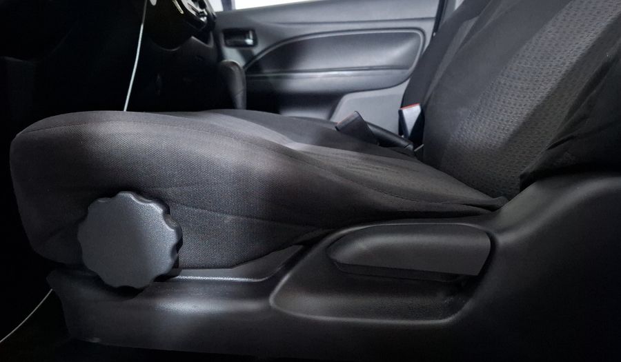 Mitsubishi Mirage 1.2 GLX CVT Hatchback 2019